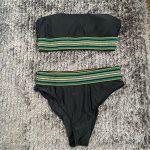 Strapless bikini